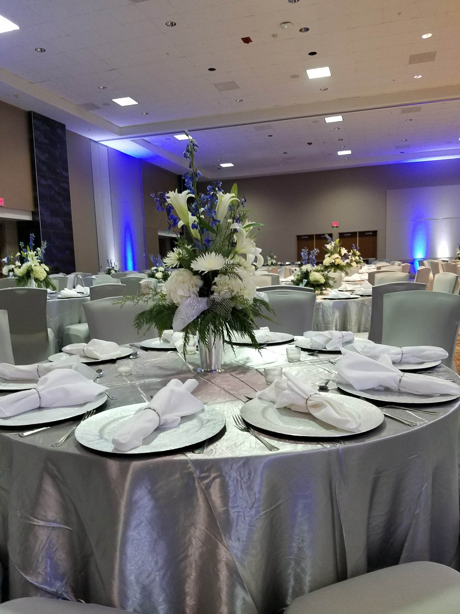 Elegant catering table setting and display